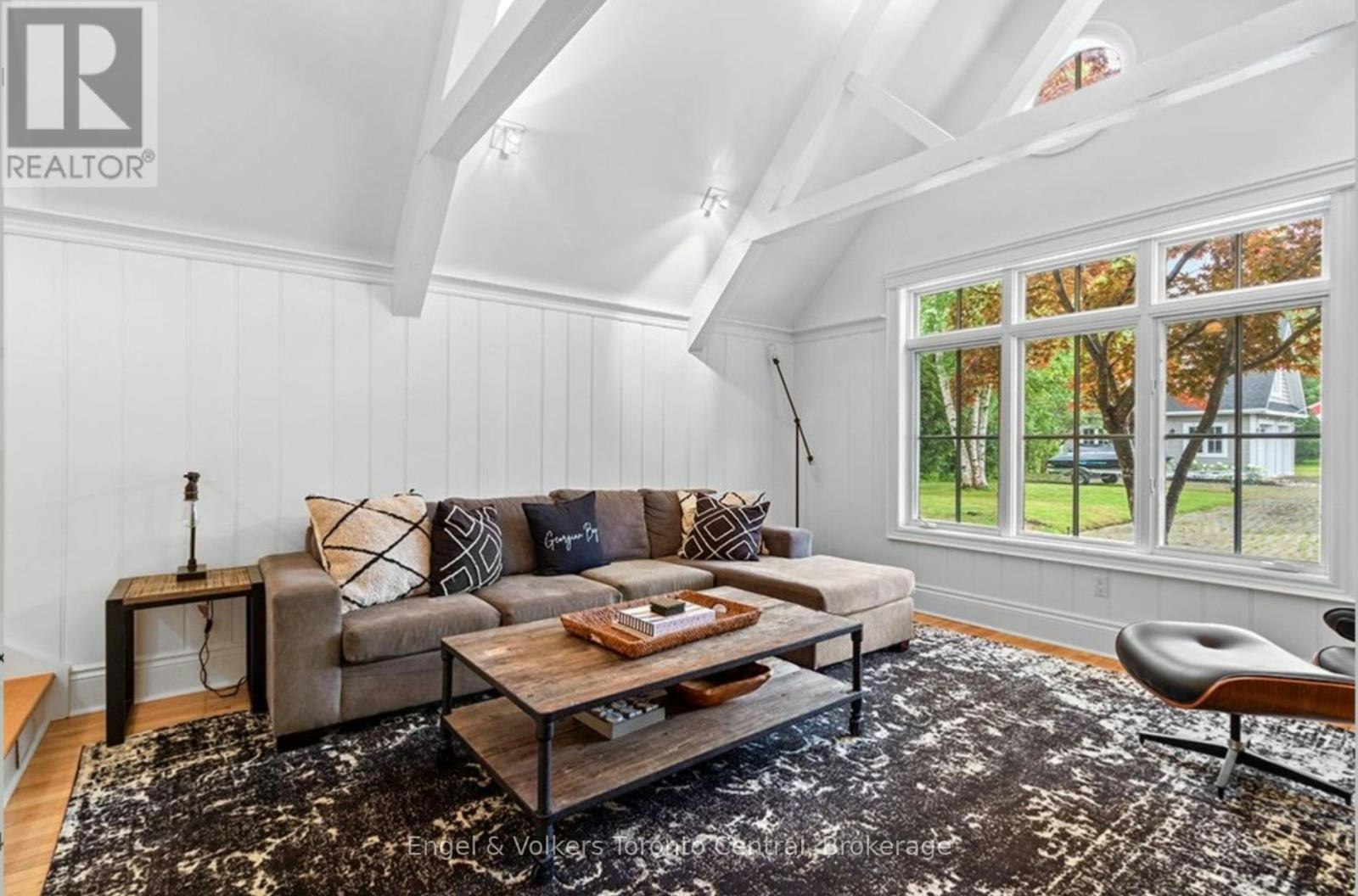63 Georgian Manor Drive, Collingwood, ON, L9Y 5P4 - 8