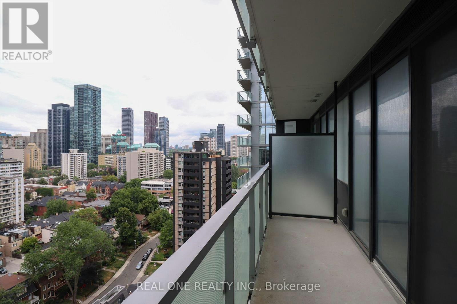 1908-28 Wellesley Street E, Toronto, ON, M4Y 0C4 - 14