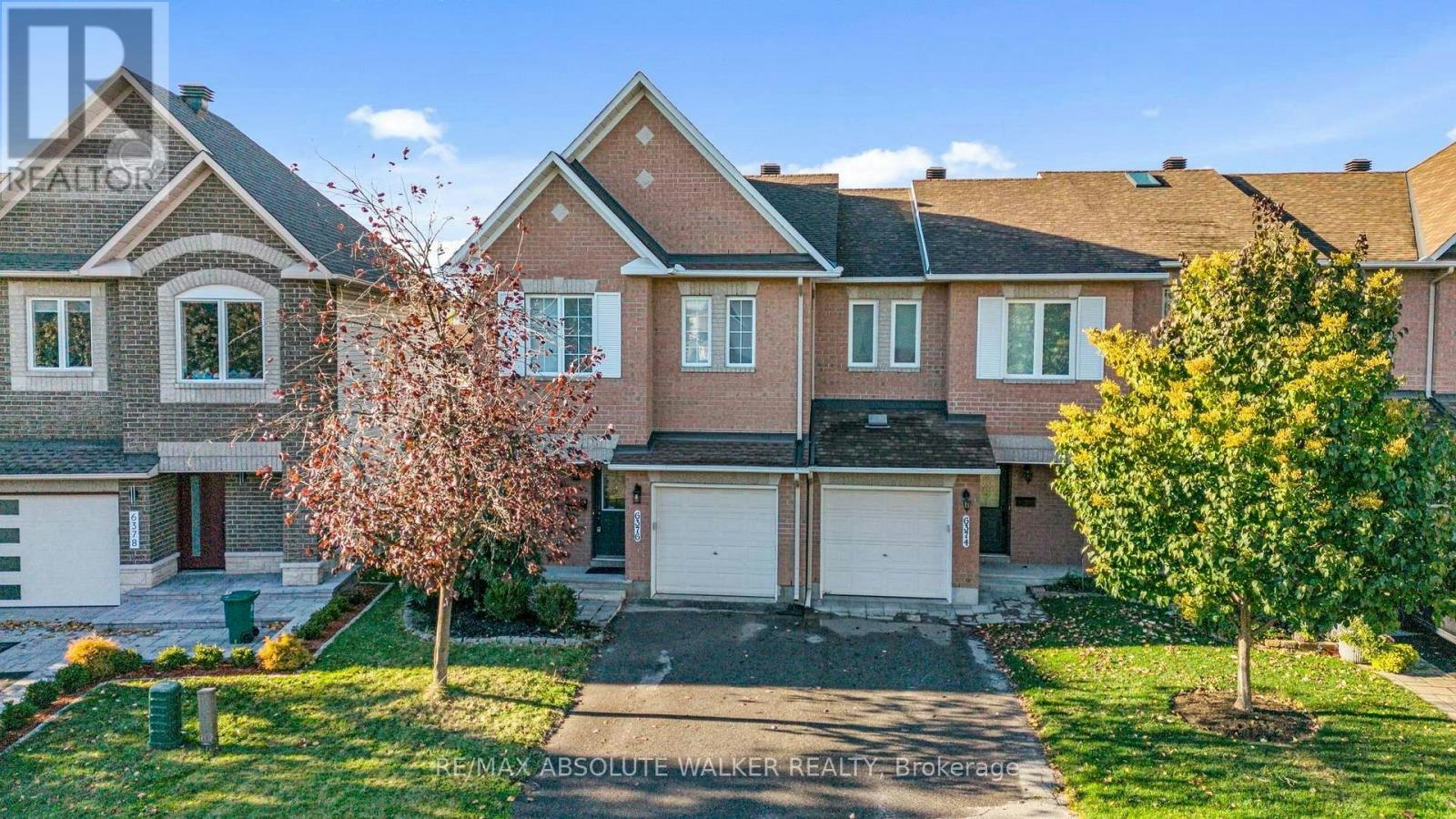 6376 Sablewood Place, Ottawa, ON, K1C 7M3