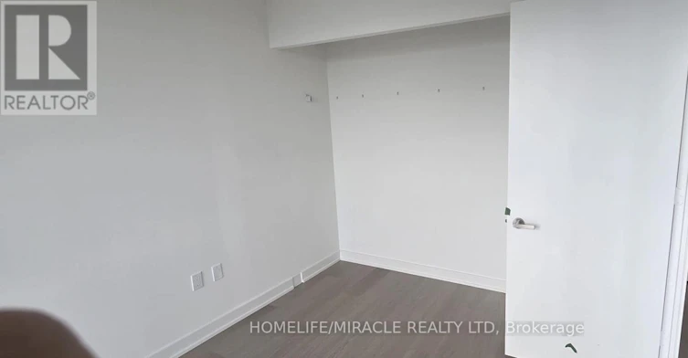 7509-448 Burnhamthorpe Road W, Mississauga, ON, L5B 0R4 - 2
