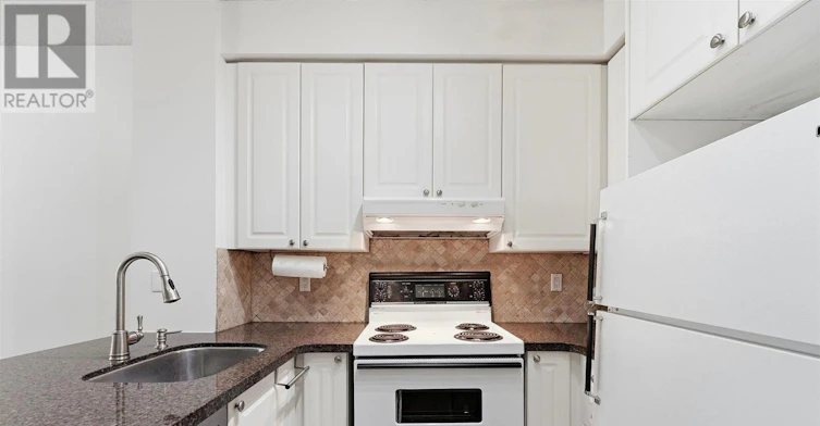 304-555 Yonge Street, Toronto, ON, M4Y 3A6 - 10
