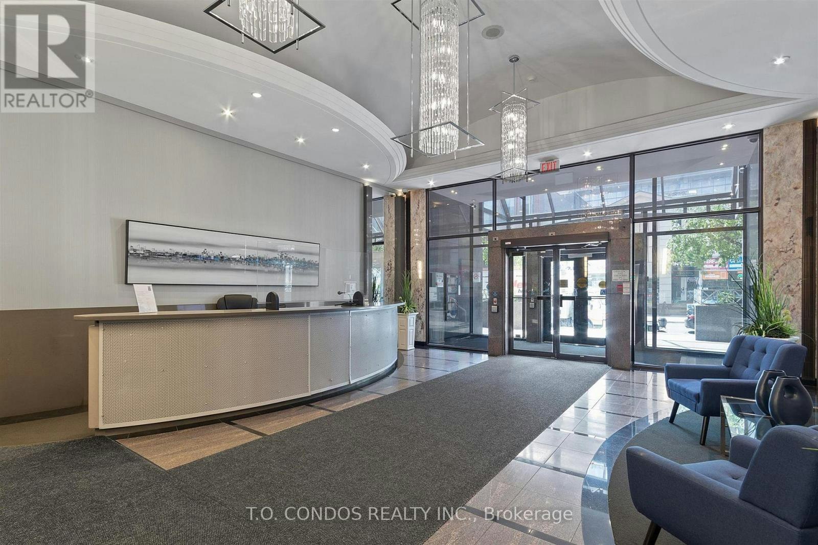 304-555 Yonge Street, Toronto, ON, M4Y 3A6 - 5