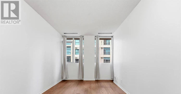 304-555 Yonge Street, Toronto, ON, M4Y 3A6 - 14