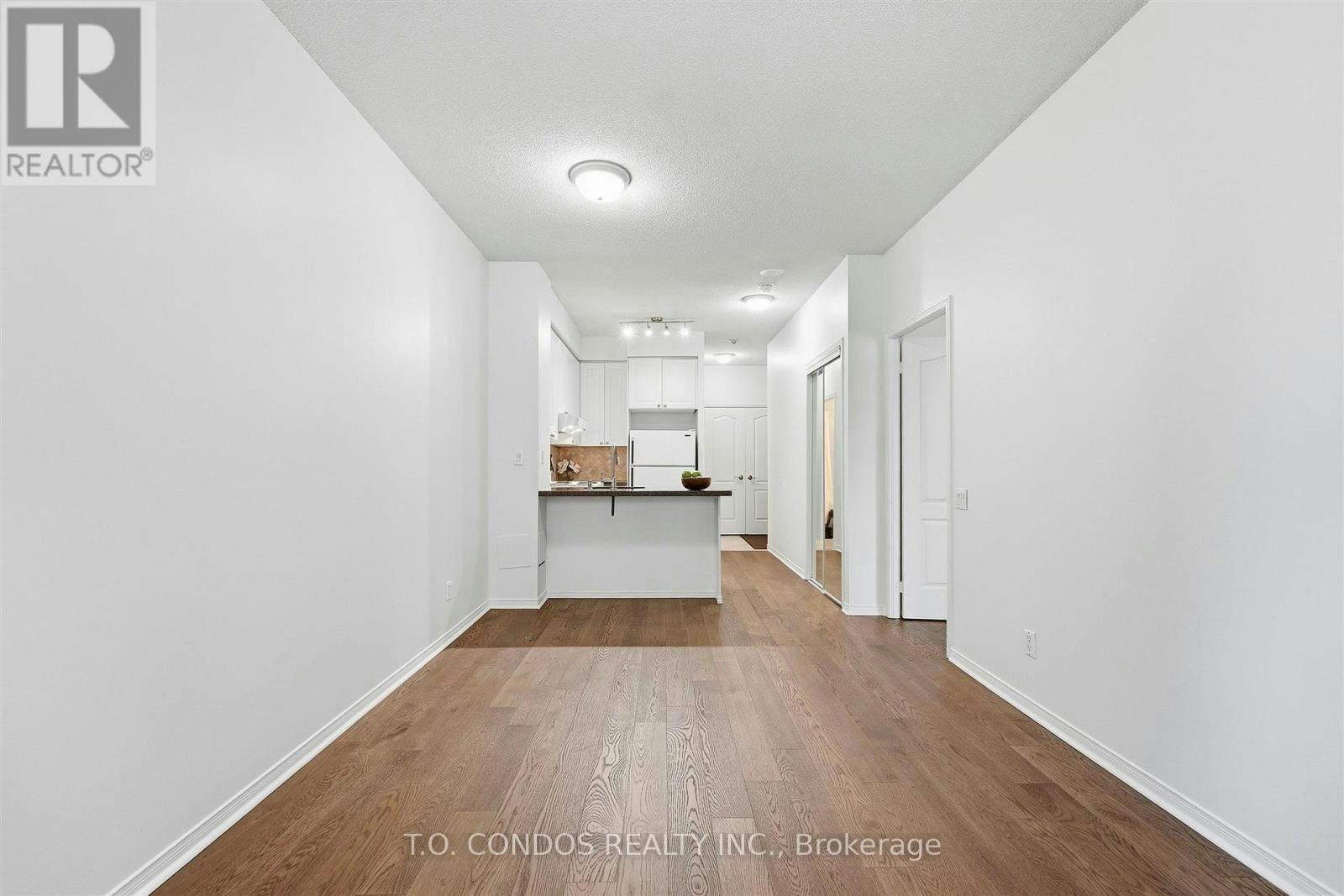 304-555 Yonge Street, Toronto, ON, M4Y 3A6 - 16