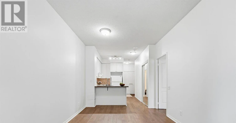 304-555 Yonge Street, Toronto, ON, M4Y 3A6 - 16