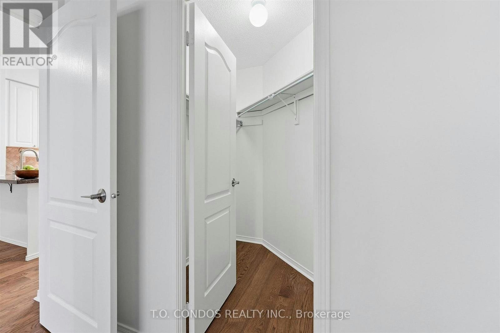304-555 Yonge Street, Toronto, ON, M4Y 3A6 - 20