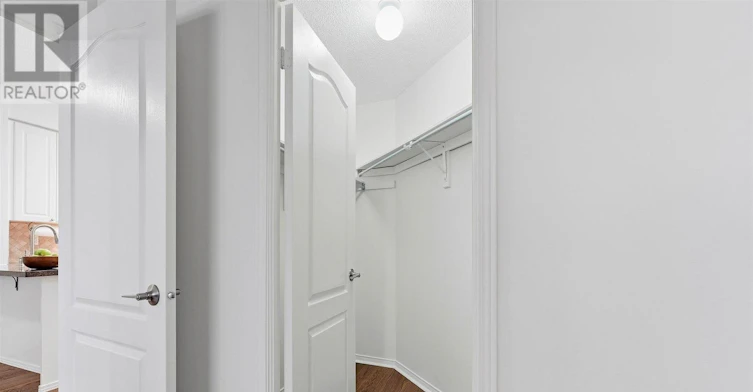 304-555 Yonge Street, Toronto, ON, M4Y 3A6 - 20