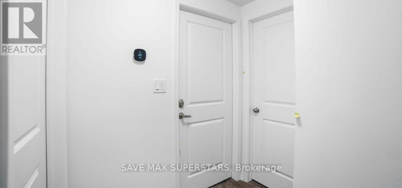 1-169 Greer Street, Barrie, ON, L9J 0Y7 5
