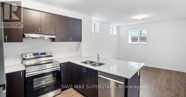 1-169 Greer Street, Barrie, ON, L9J 0Y7 - 2