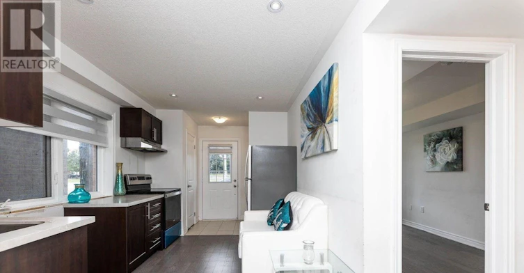 39 Hashmi Place, Brampton, ON, L6Y 6K1 - 3