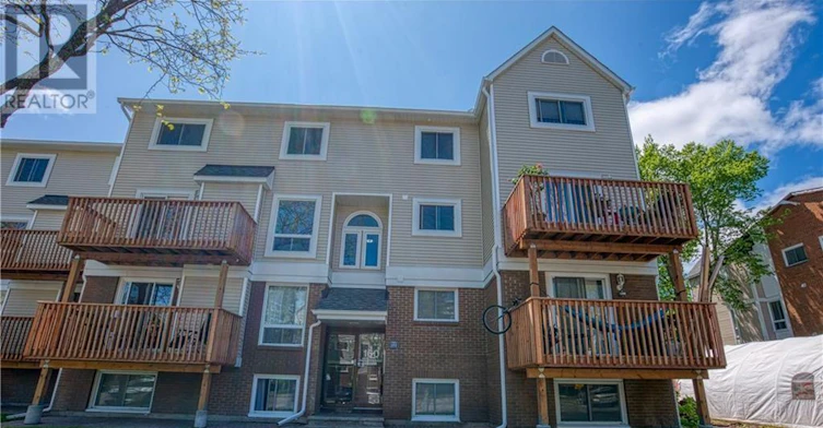 6-160 Fenerty Court, Ottawa, ON, K2L 3A7