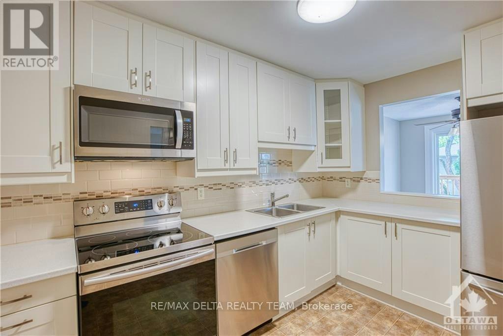 6-160 Fenerty Court, Ottawa, ON, K2L 3A7 5