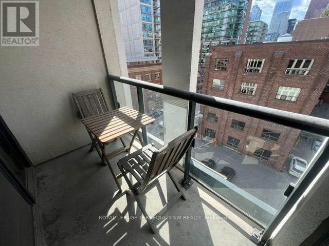 807-400 Adelaide Street E, Toronto, ON, M5A 4S3 - 24