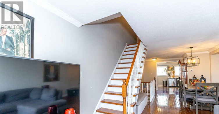 28 Rumi Crescent, Toronto, ON, M4A 2X6 - 26