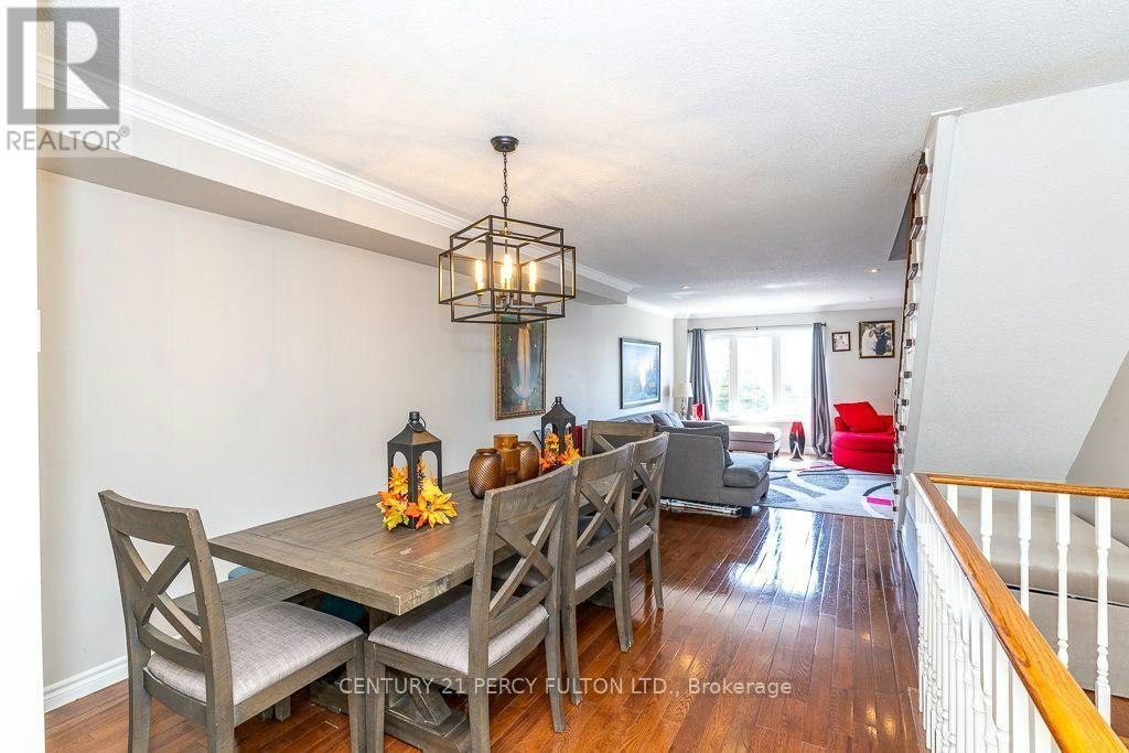 28 Rumi Crescent, Toronto, ON, M4A 2X6 - 21