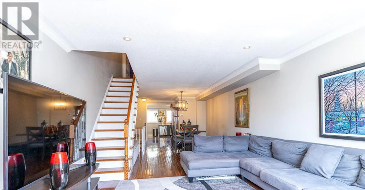 28 Rumi Crescent, Toronto, ON, M4A 2X6 - 24