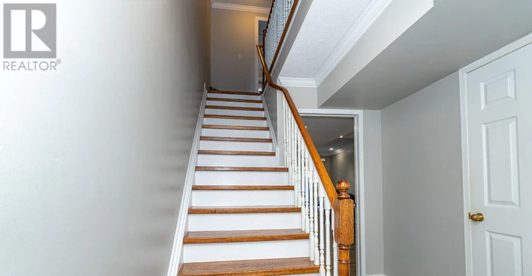 28 Rumi Crescent, Toronto, ON, M4A 2X6 - 12