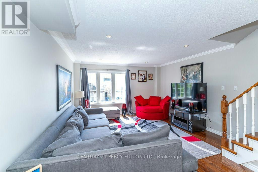 28 Rumi Crescent, Toronto, ON, M4A 2X6 - 23
