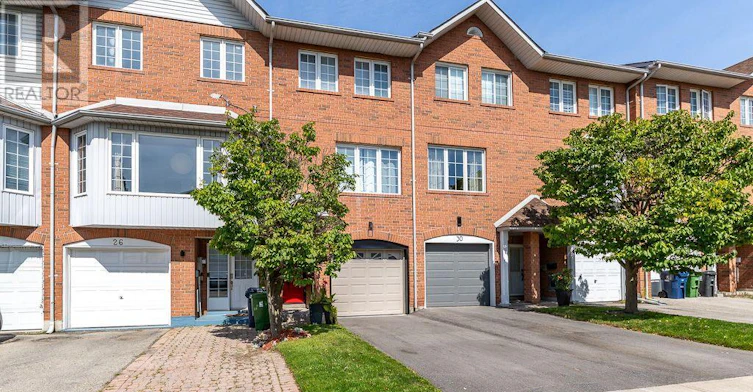 28 Rumi Crescent, Toronto, ON, M4A 2X6 - 3
