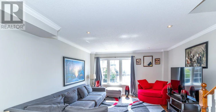28 Rumi Crescent, Toronto, ON, M4A 2X6 - 22