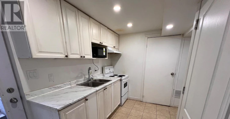 6 Roehampton Crescent W, Brampton, ON, L6Y 2R4