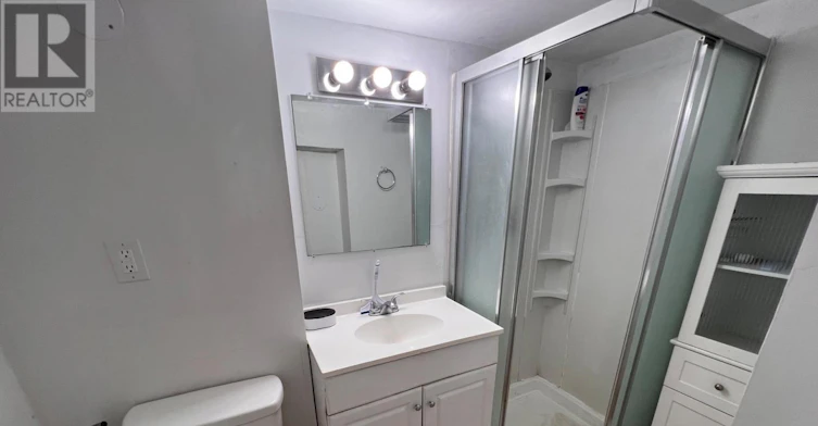 6 Roehampton Crescent W, Brampton, ON, L6Y 2R4 - 7