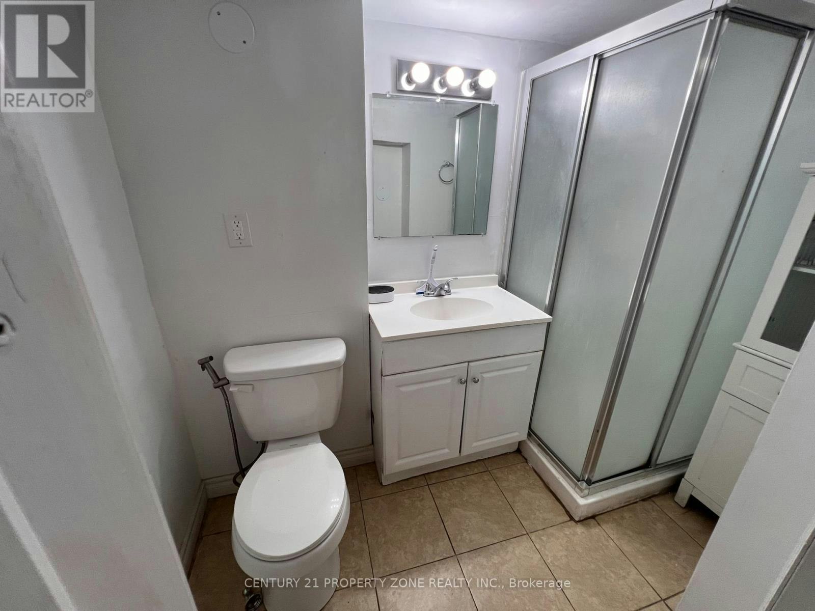 6 Roehampton Crescent W, Brampton, ON, L6Y 2R4 - 5