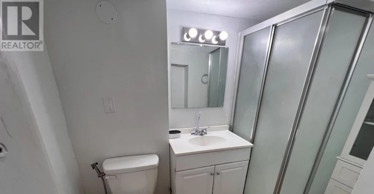 6 Roehampton Crescent W, Brampton, ON, L6Y 2R4 - 5