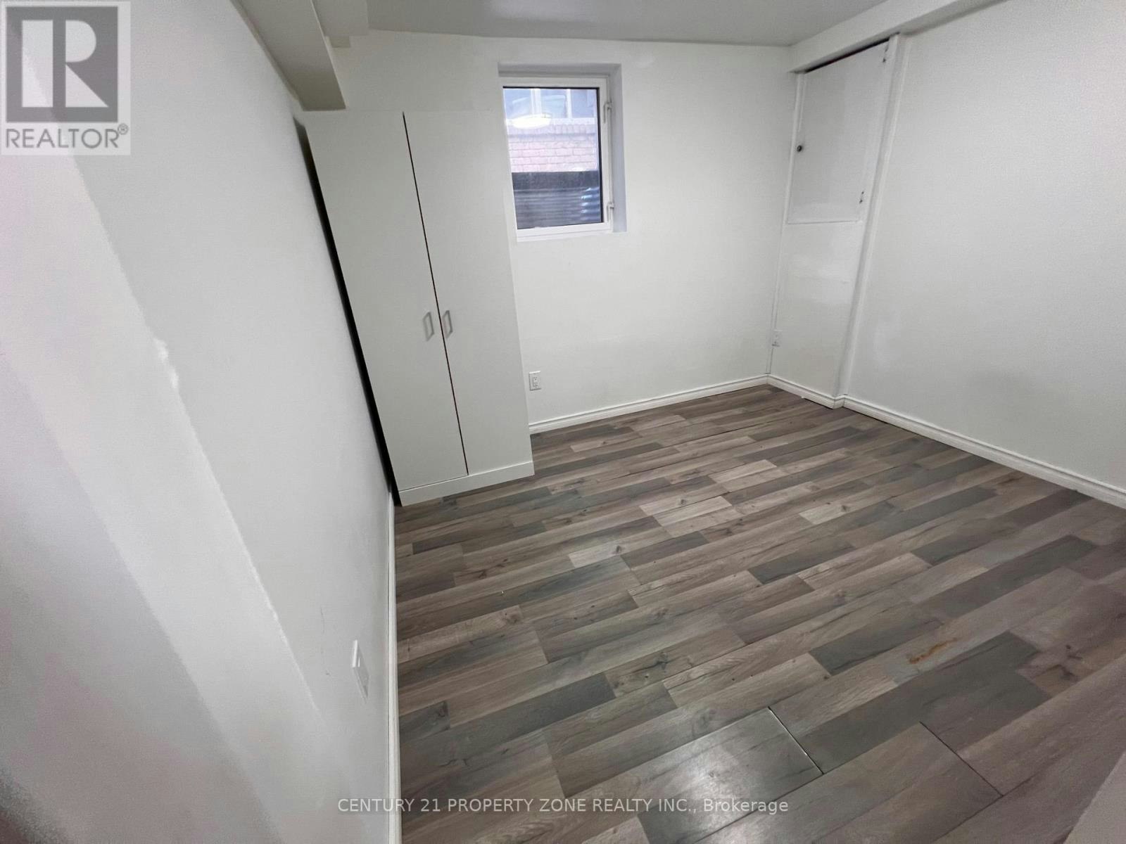 6 Roehampton Crescent W, Brampton, ON, L6Y 2R4 - 4