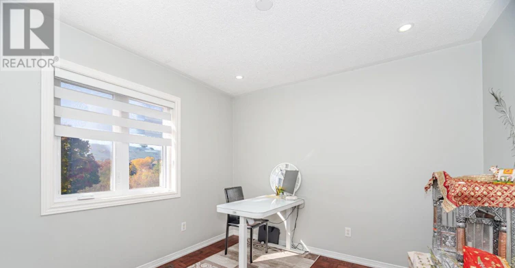 2 Queen Mary Drive, Brampton, ON, L7A 1X6 - 39