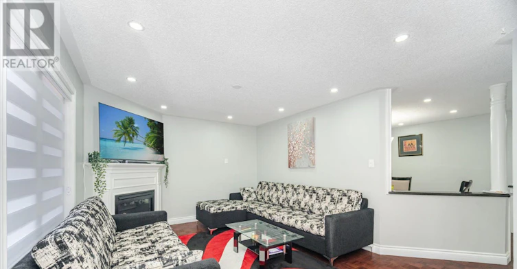 2 Queen Mary Drive, Brampton, ON, L7A 1X6 - 19