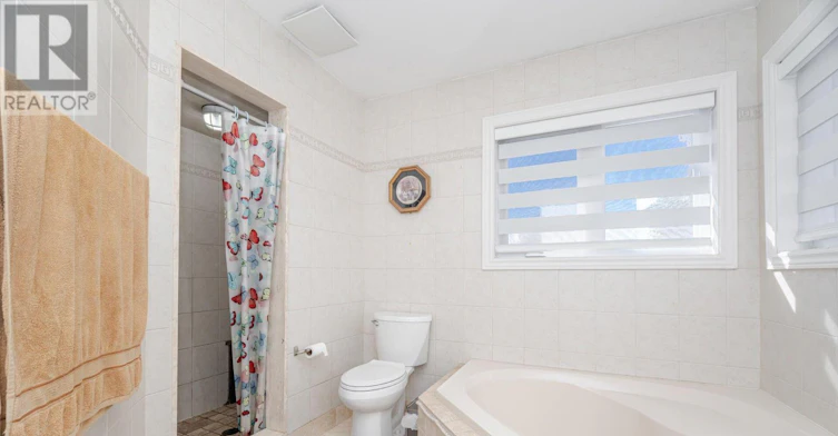2 Queen Mary Drive, Brampton, ON, L7A 1X6 - 33