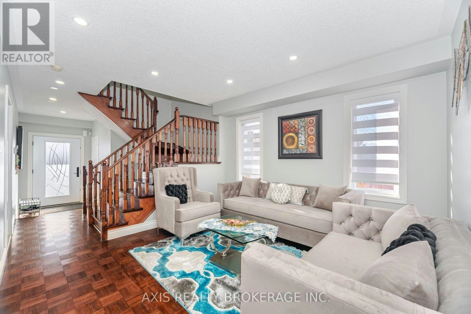 2 Queen Mary Drive, Brampton, ON, L7A 1X6 - 7
