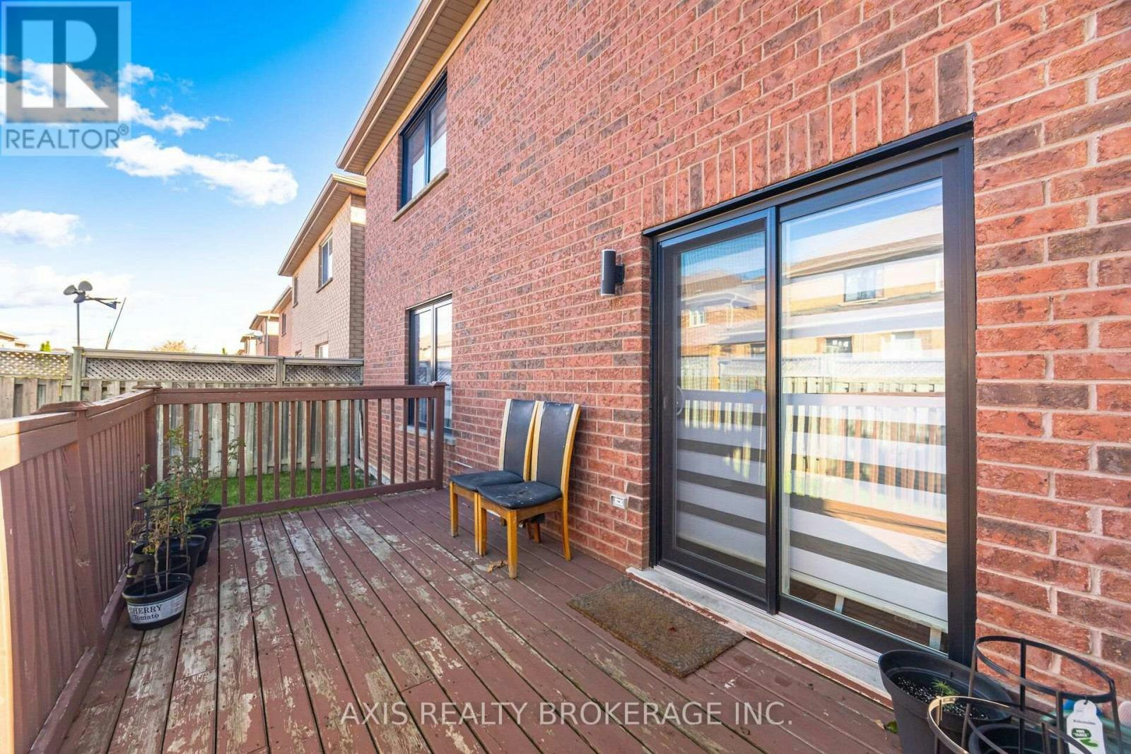 2 Queen Mary Drive, Brampton, ON, L7A 1X6 - 44