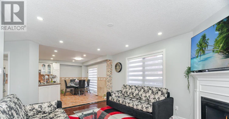 2 Queen Mary Drive, Brampton, ON, L7A 1X6 - 22