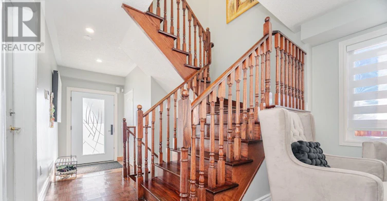 2 Queen Mary Drive, Brampton, ON, L7A 1X6 - 24