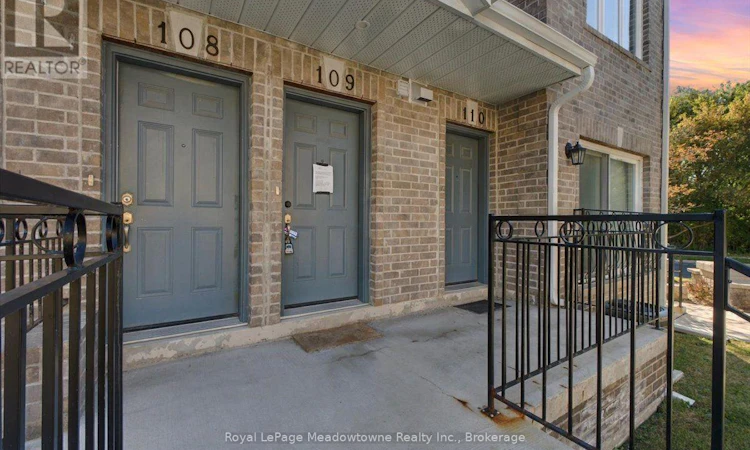 109-75 Weldrick Road E