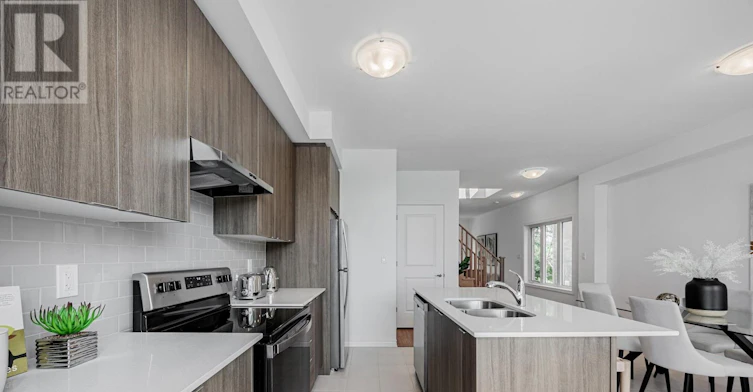 113 Pidgeon Street, Toronto, ON, M1L 0J3 - 14