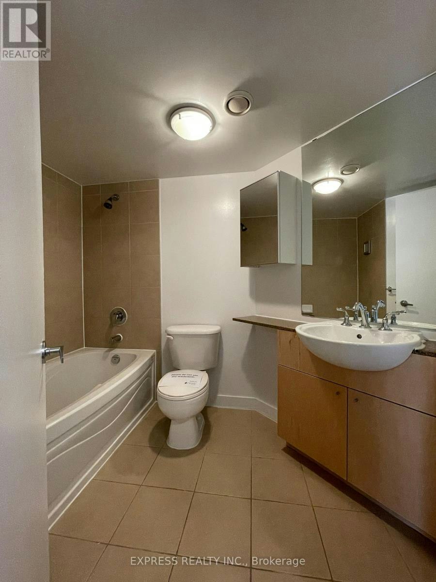 512-361 Front Street W, Toronto, ON, M5V 3R5 5