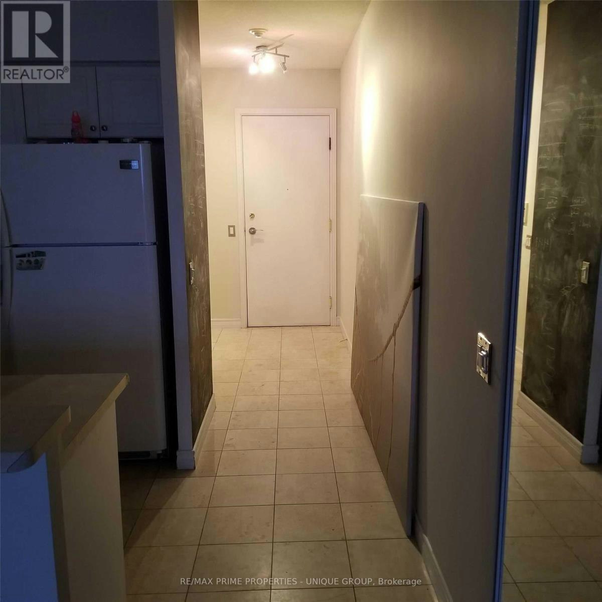 PH02-152 St Patrick Street, Toronto, ON, M5T 1V1 3