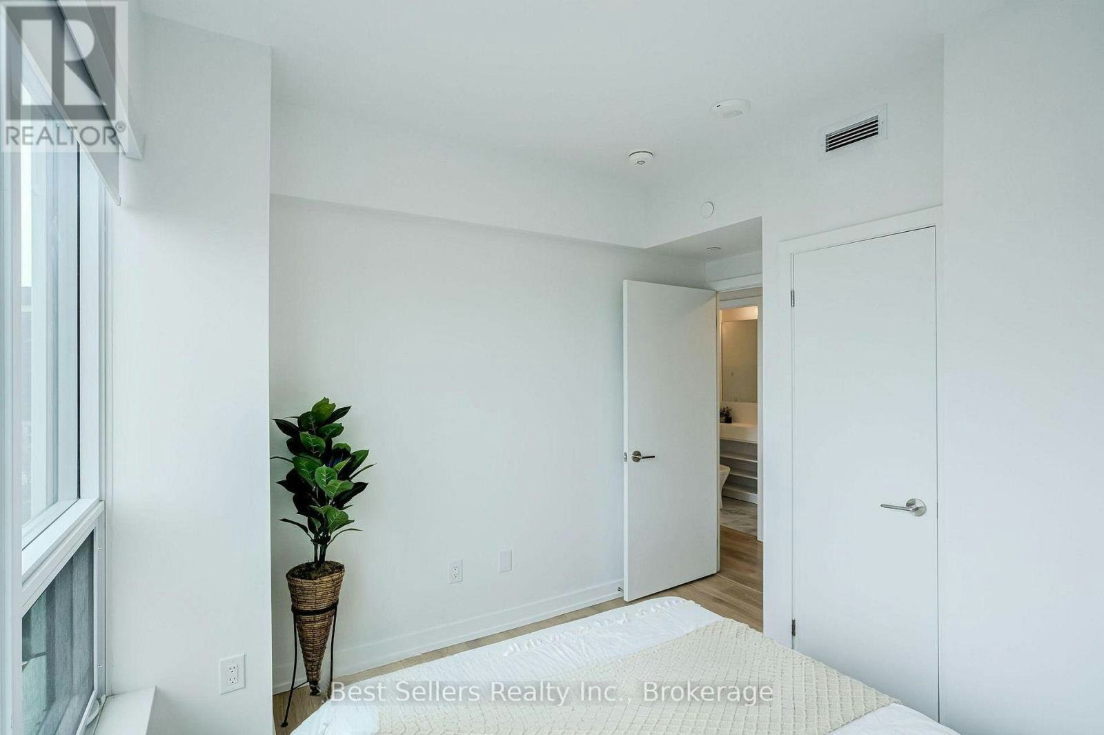 908-1100 Sheppard Avenue W, Toronto, ON, M3K 0E4 - 18