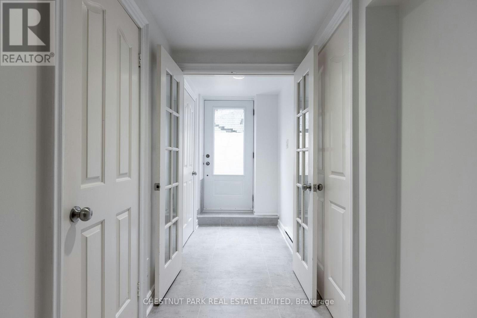 LOWER-34A Foxbar Road, Toronto, ON, M4V 2G6 - 5