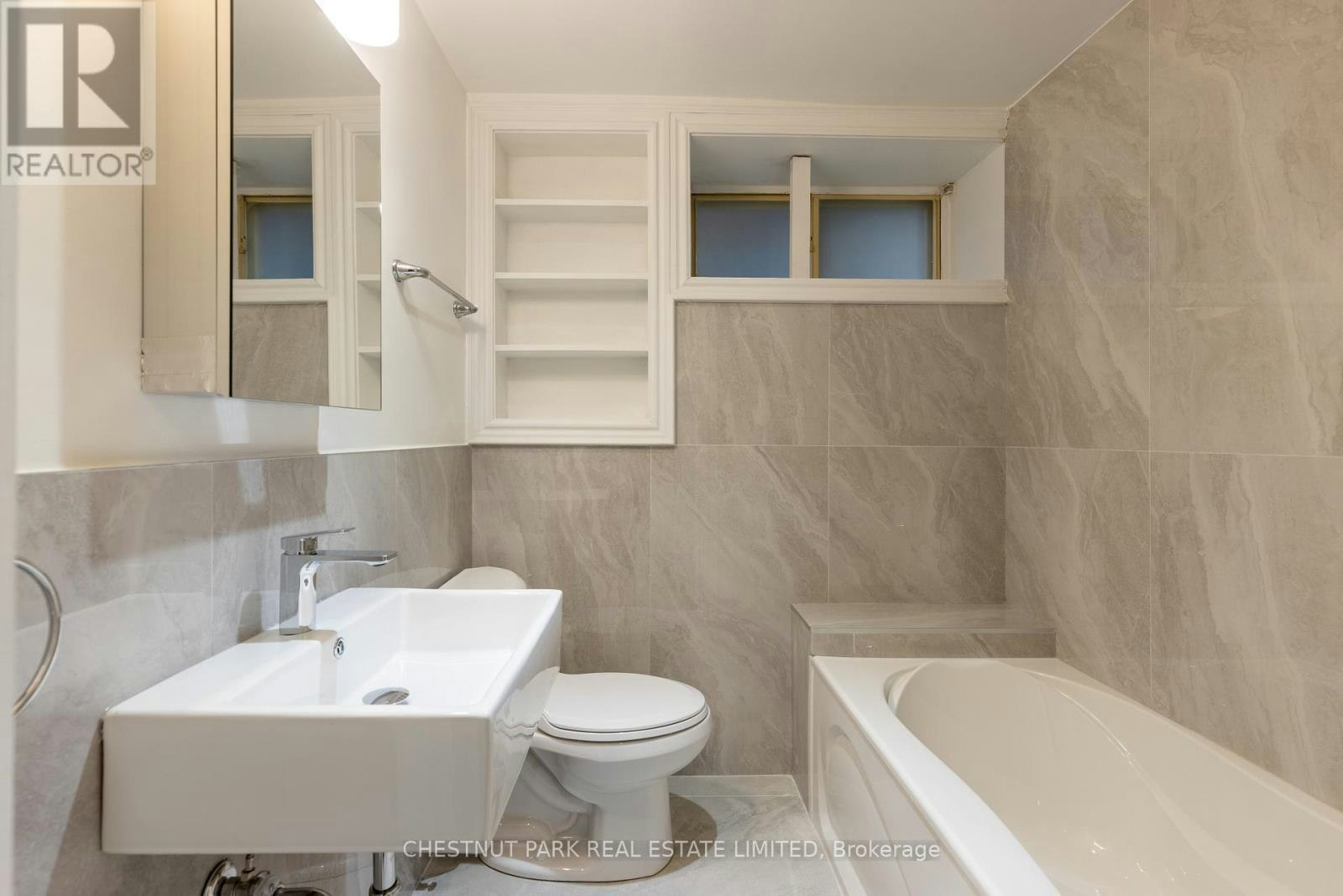 LOWER-34A Foxbar Road, Toronto, ON, M4V 2G6 - 21