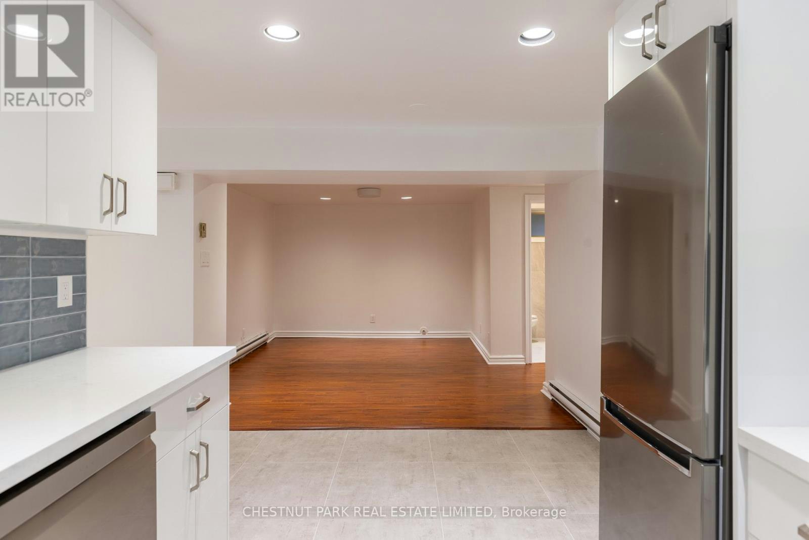 LOWER-34A Foxbar Road, Toronto, ON, M4V 2G6 - 8