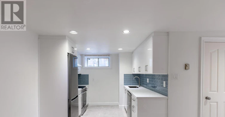 LOWER-34A Foxbar Road, Toronto, ON, M4V 2G6 - 17