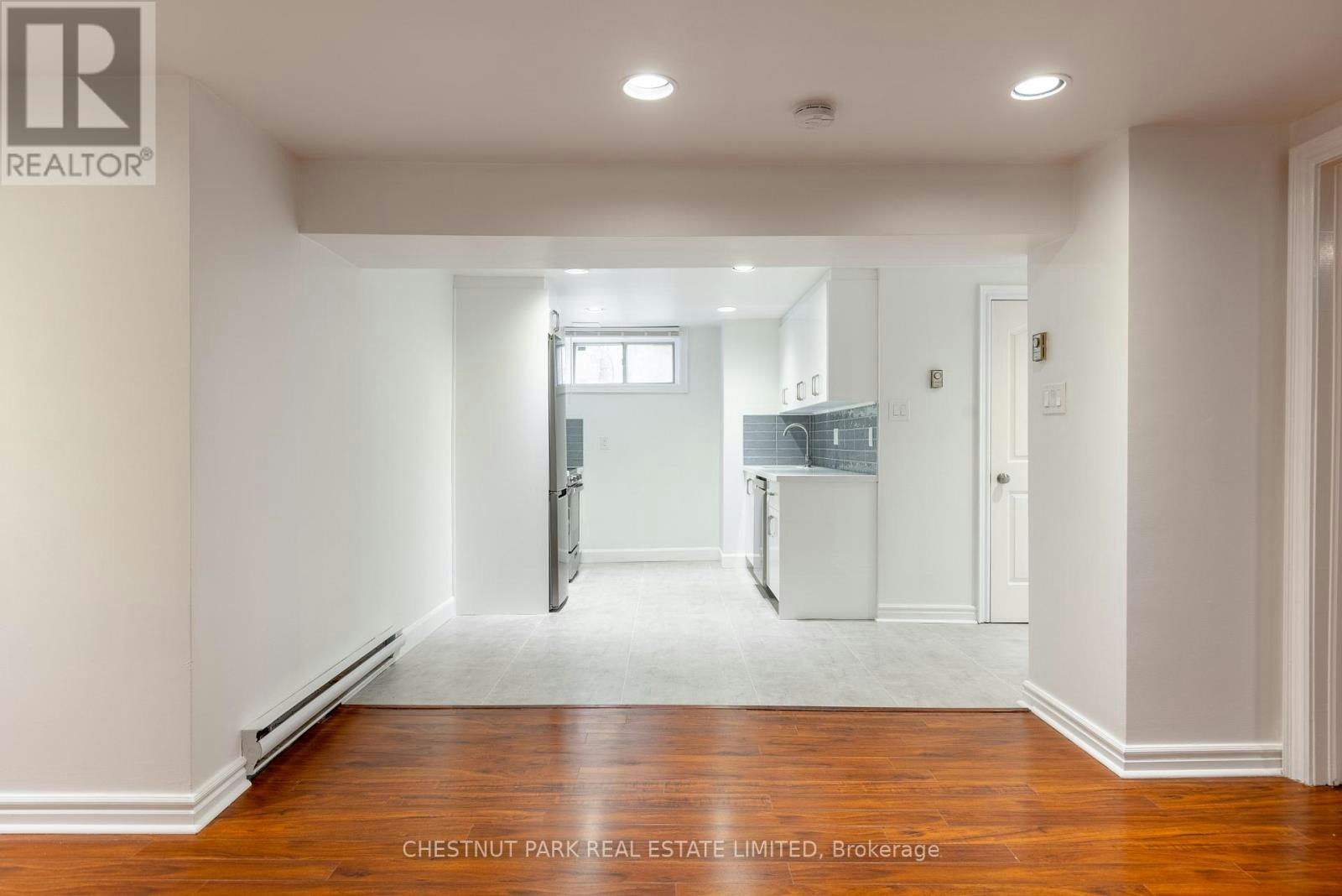 LOWER-34A Foxbar Road, Toronto, ON, M4V 2G6 - 15