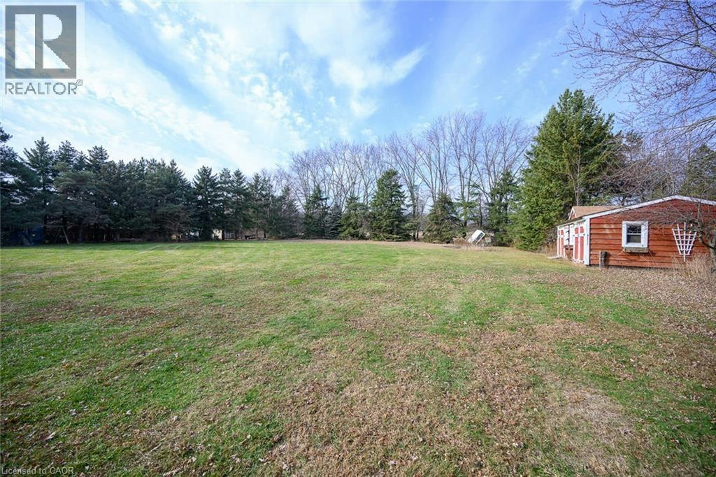 Lower 2-347 York Road, Burlington, ON, L7R 3X5 2