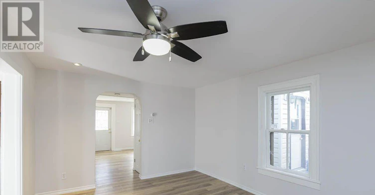389 Glendale Avenue, St. Catharines, ON, L2T 1C3 - 10
