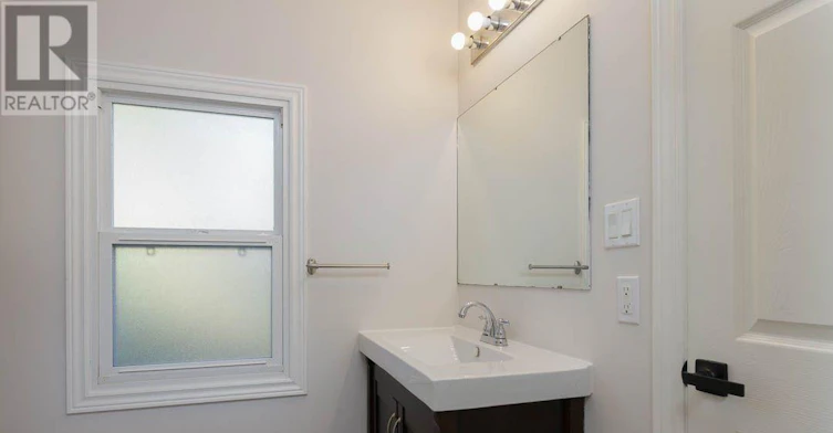 389 Glendale Avenue, St. Catharines, ON, L2T 1C3 - 16