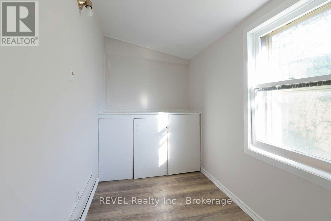389 Glendale Avenue, St. Catharines, ON, L2T 1C3 - 11